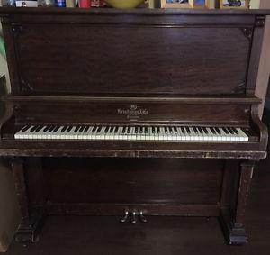 Old school piano - Heintzman & Co.