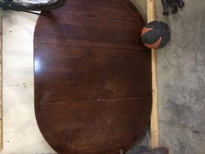 Oval kitchen table and 5 chairs