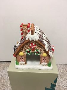 Party Light Gingerbread House