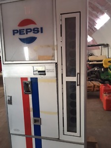  Pepsi Machine
