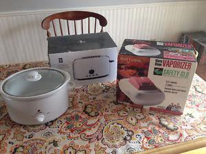 Slow Cooker, Toaster, Humidifier $10 each