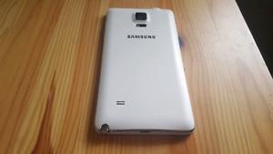 White Samsung Galaxy Note 4 BELL