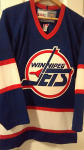 Winnipeg Jets Retro CCM jersey, mens small