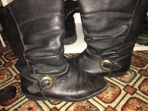 Women's leather boots size 8