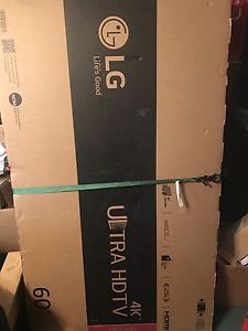 60" 4K smart TV