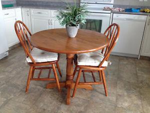 Drop leaf kitchen table and 2 chairs