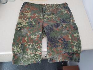 GERMAN ARMY CAMMO SHORTS Size 32