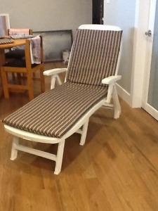 Gracious Living Patio Lounge Chair