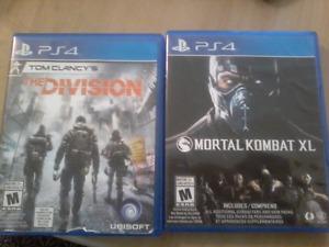 PS4 The Division and Mortal Combat XL