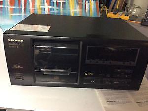 Pioneer 25 Disc File- Type Compact Disc Player
