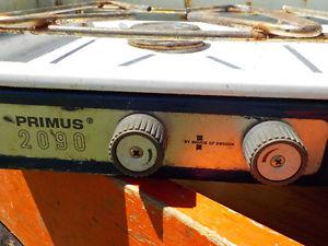 Primus  Coleman style retro camp stove with retro box!