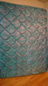 Queen mattress