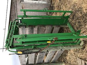 Real Industries cattle head gate. 7-8 years old. Nice
