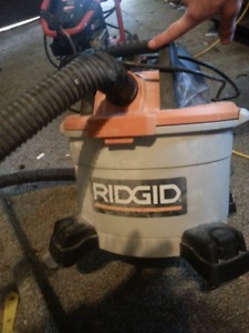 Ridgid 6.5 hp shop wet dry vacuum