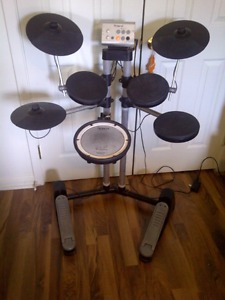 Roland 7-piece electric drum set