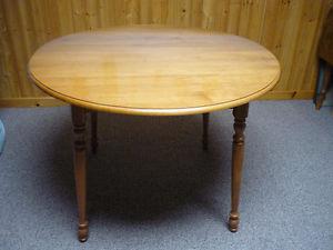 Roxton Table 40"Round(52X40)or 64x40 Optional 4 matching