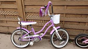 Schwinn girls cruiser bike