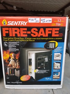 Sentry Fire-safe Electronic Safe