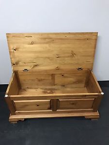 Solid wood Chest