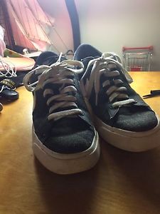Wanted: Nike shoes