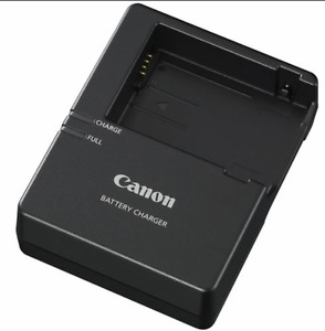 Wanted: Wanted canon t3i charger