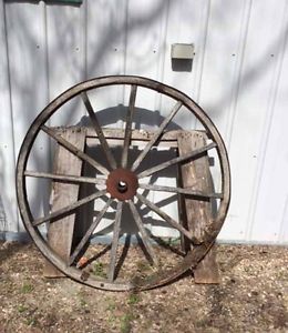 Wood/steel equipment wheel