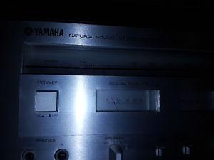 Yamaha Stereo Reciever