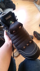 steel toe work boots