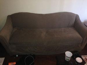 2 couches 100 each