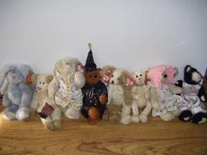 8 Collectible Beanie Baby Tys