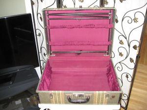 Antique 's Suitcase