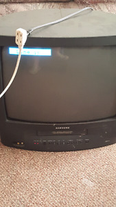 Box TV with VHS