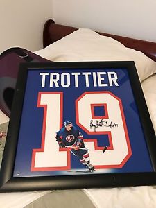 Bryan trottier autographed and framed