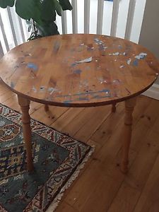 Child size solid wood table
