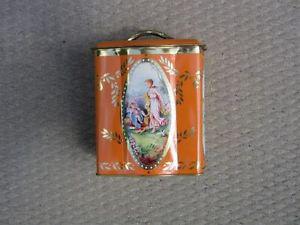 DECORATIVE CANDY TIN FROM ENGLAND - COLLECTIBLE / VINTAGE