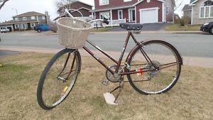 Girl's / Lady's Bike for sale