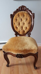 Gold Victorian antique side chair