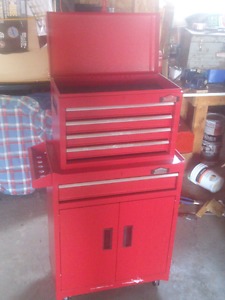 Jobmate cabinet and chest combo