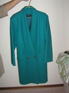 Ladies - Long Winter Coat - Condition Is Like New