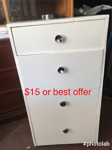 Moving sale