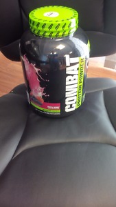 New Sealed – Muscle Pharm Protein Tripple Berry flavor