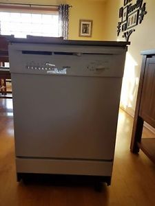 Portable dishwasher