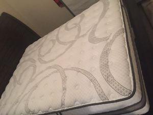 Queen sized mattress with box spring