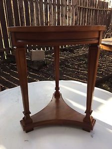Round top side table