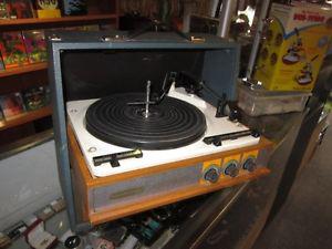 SEABREEZE Suitcase Record Player For Sale