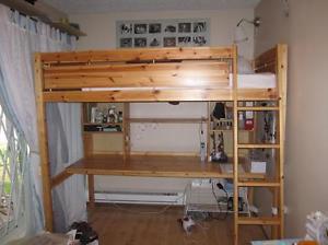 Single pine bunk bed