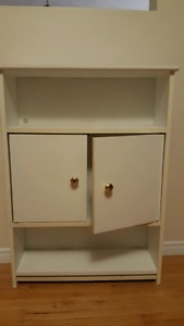 Small White cupboard/shelves