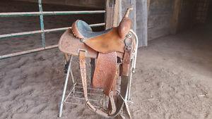 Teskey barrel saddle
