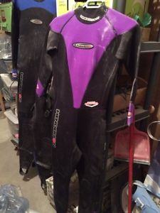 Women's size 6 wetsuit