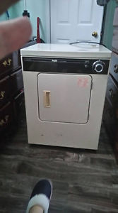 apt. size dryer excellent condition